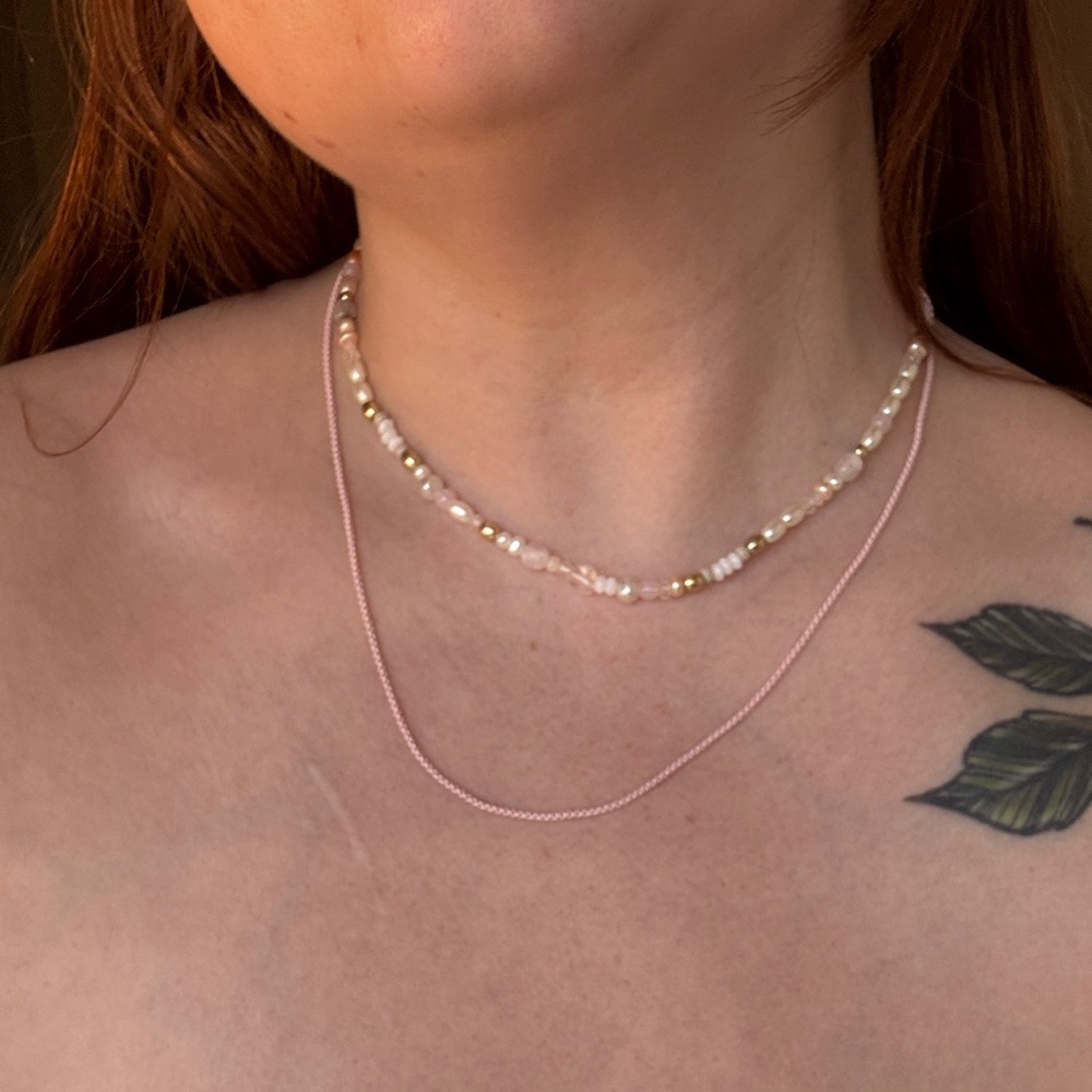 Elegant Pearl, Pink and Gold Necklace Set - Picture 6 of 6